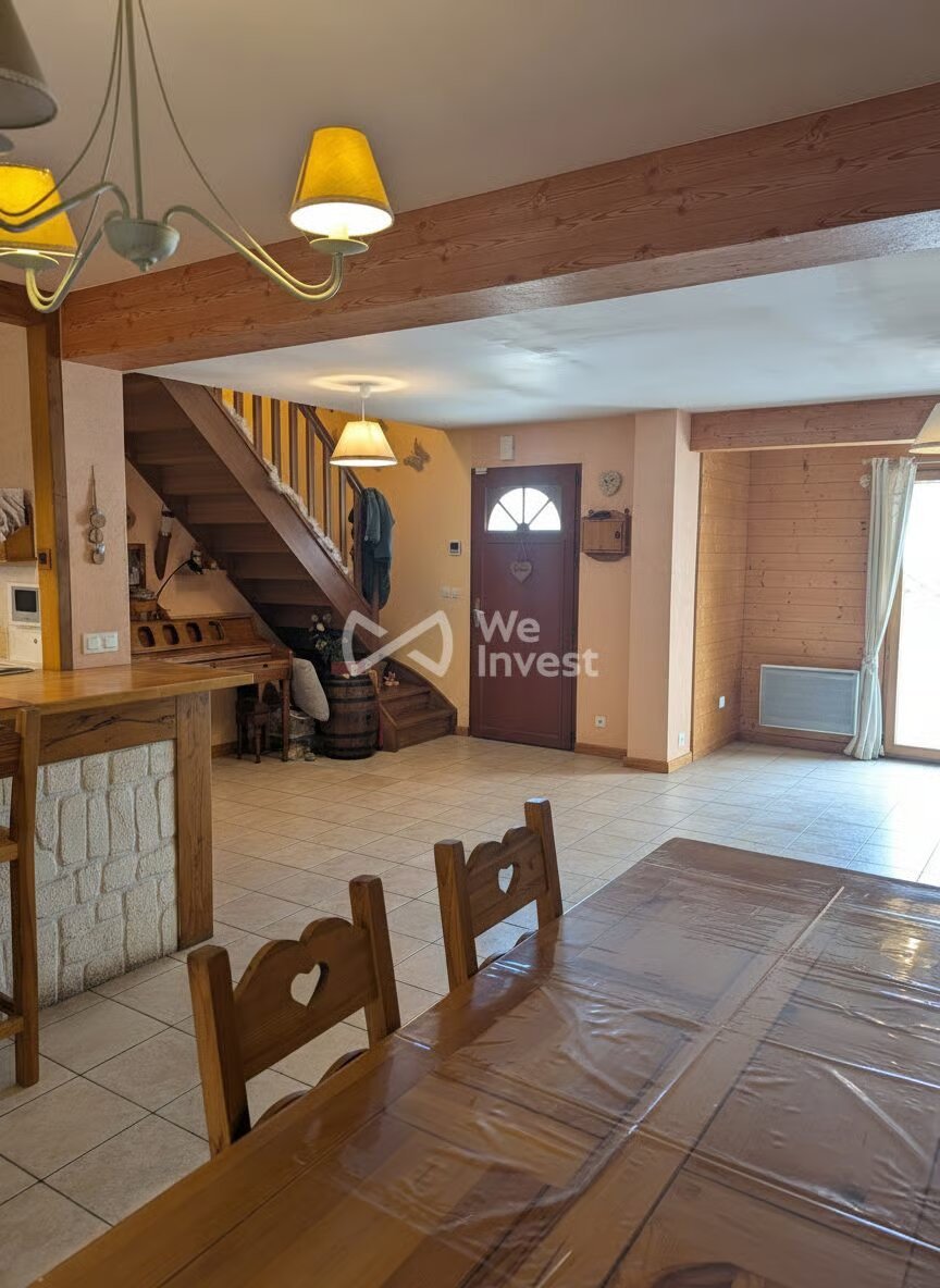 Maison à vendre, 138m², Neuville-Ferrières