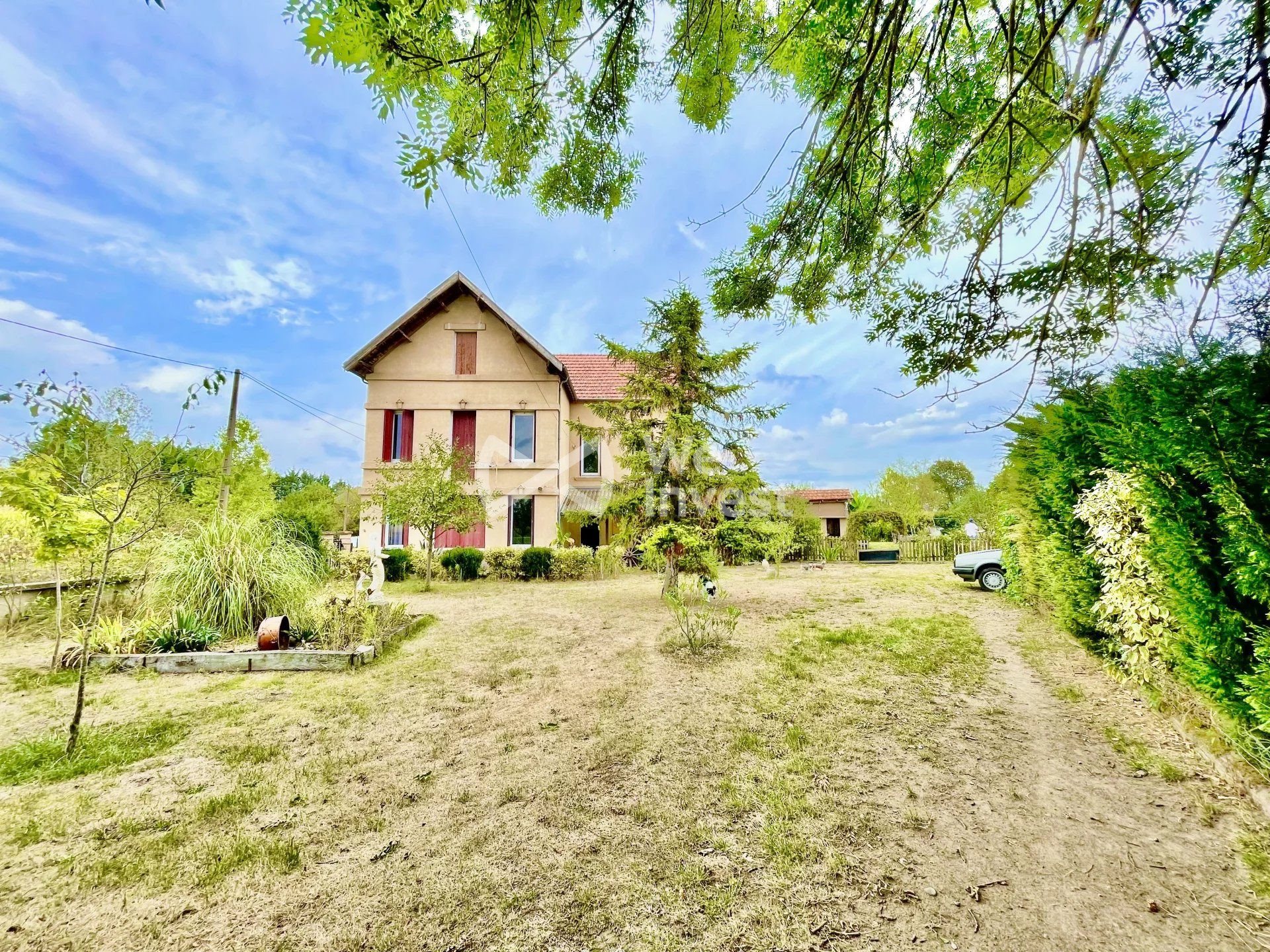 Maison à vendre, 186m², Luzillat