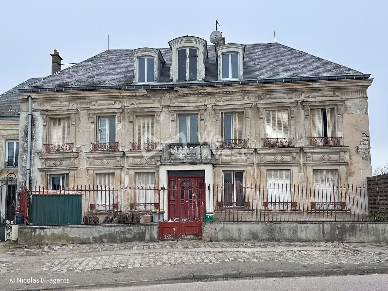 Maison à vendre, 280m², Neuilly-Saint-Front