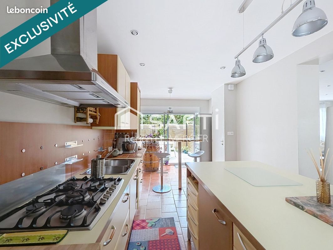 Maison à vendre, 158m², Surzur