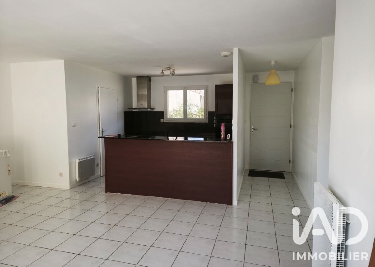 Maison à vendre, 78m², Saint-Seurin-sur-l'Isle
