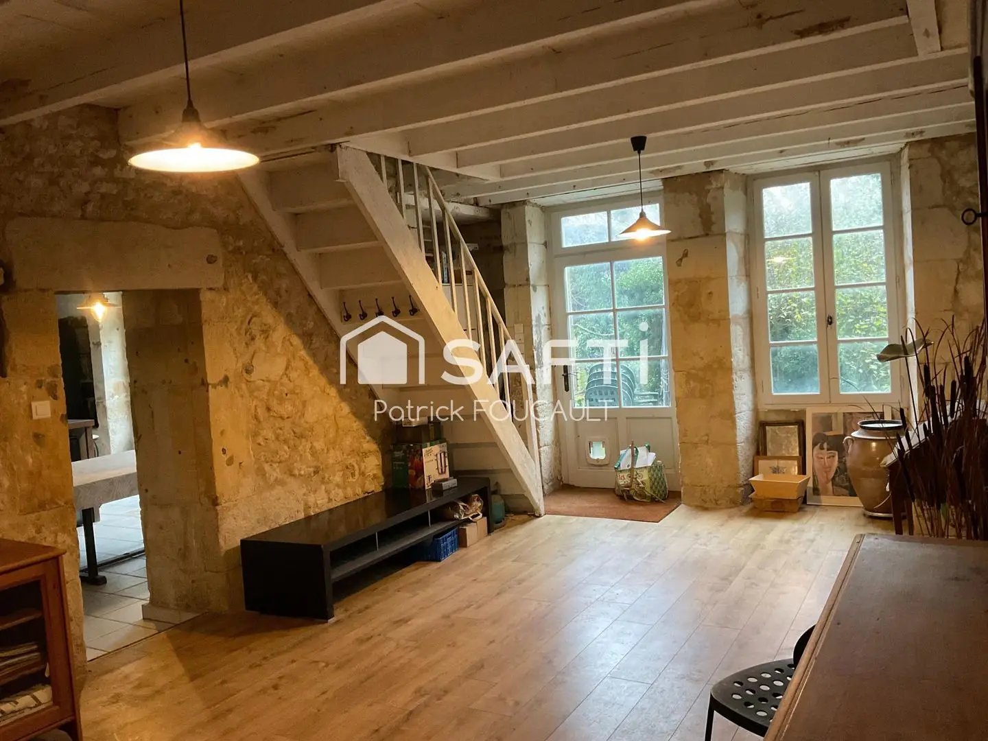 Maison à vendre, 207m², Mortagne-sur-Gironde