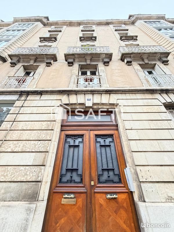 Appartement à vendre, 166m², Poitiers
