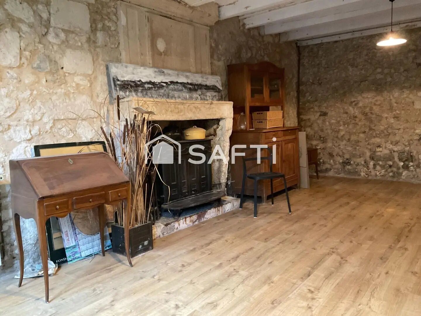 Maison à vendre, 207m², Mortagne-sur-Gironde