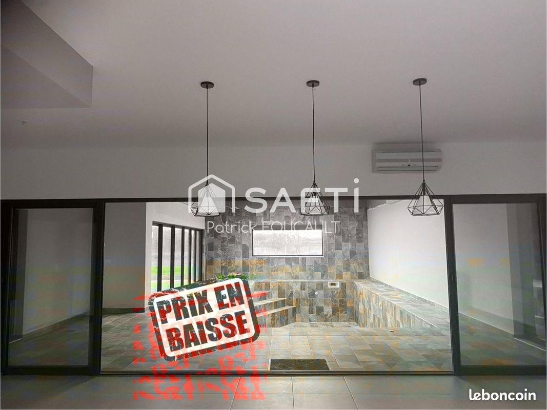 Maison à vendre, 278m², Lusignan