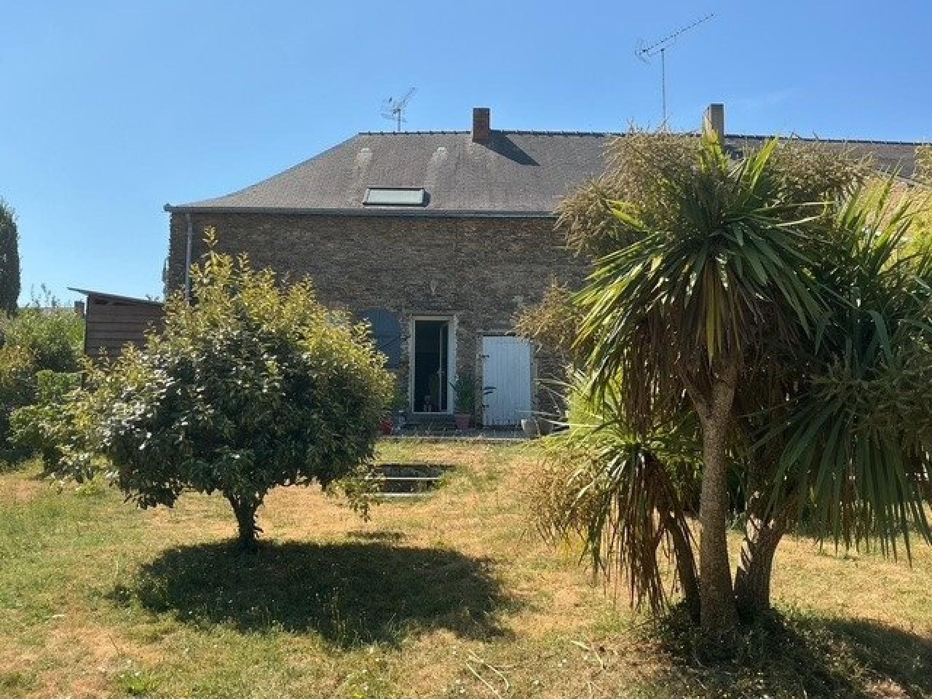 Maison à vendre, 139m², Rougé