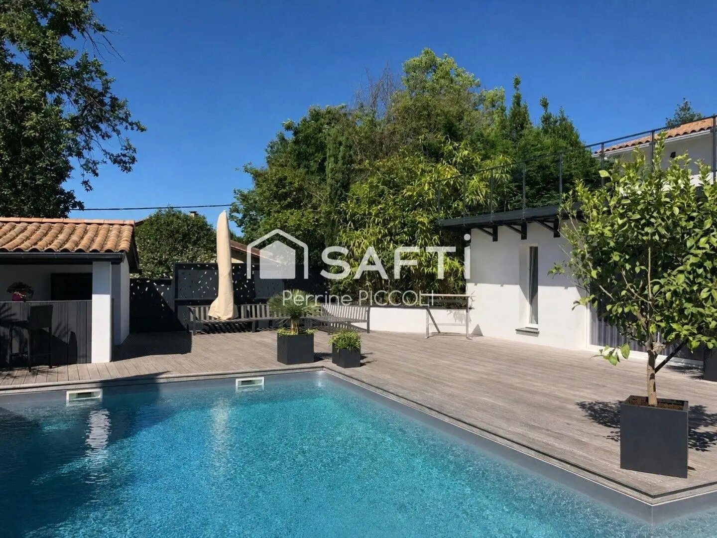 Maison à vendre, 196m², Latresne