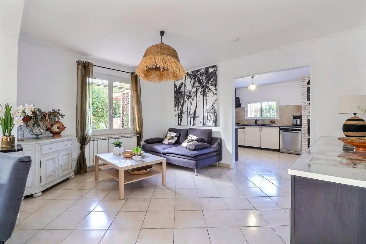 Maison à vendre, 191m², Rodilhan