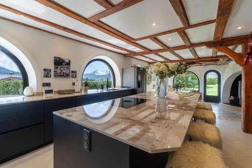 Maison 8 pièces 272 m² · aux Gets · 272 m² · 3 250 000 €