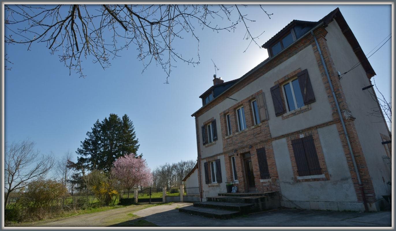 Maison à vendre, 119m², Chezal-Benoît