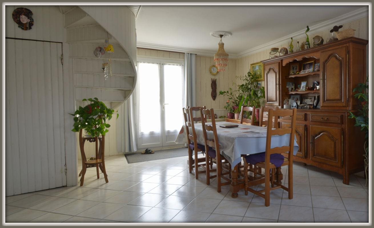 Maison à vendre, 102m², Saint-Germain-Laval