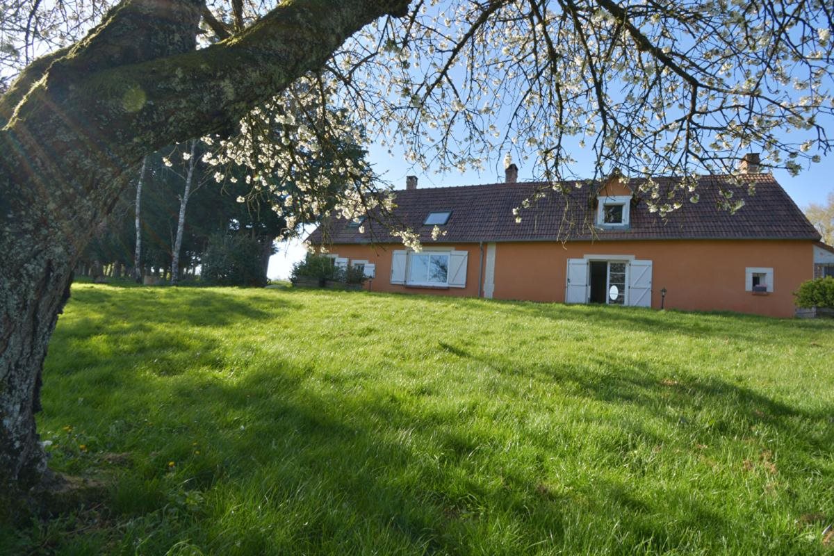 Maison à vendre, 159m², Ivoy-le-Pré