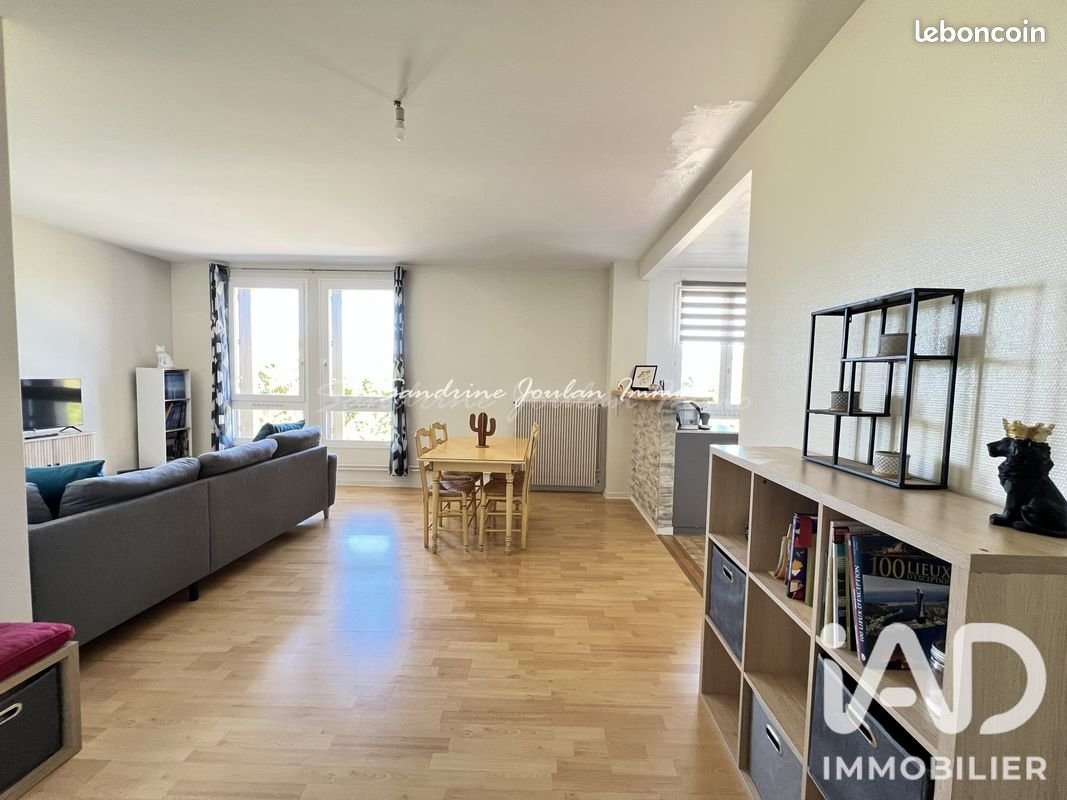 Appartement à vendre, 81m², Nozay