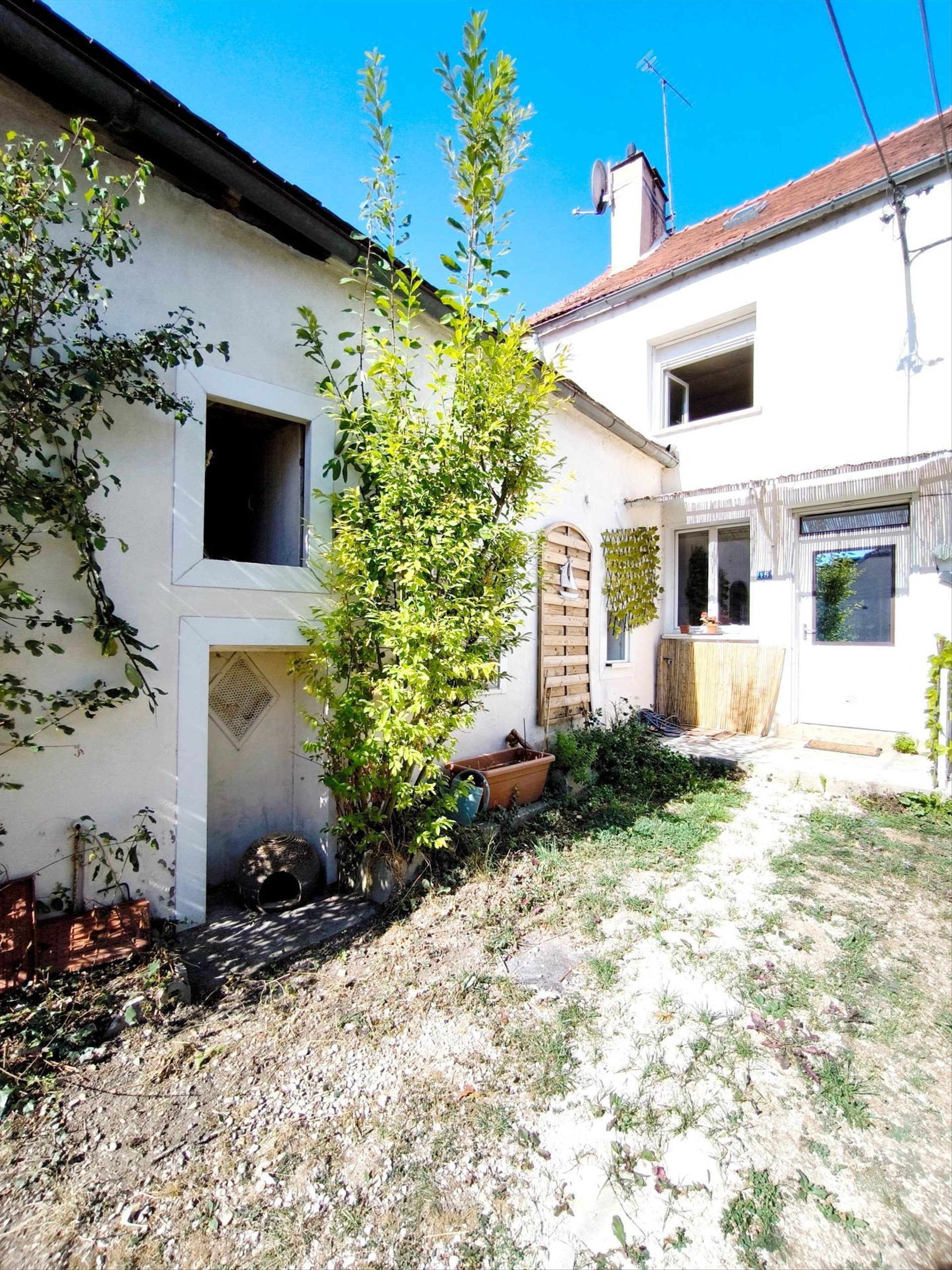 Maison à vendre, 90m², Sainte-Colombe-sur-Seine