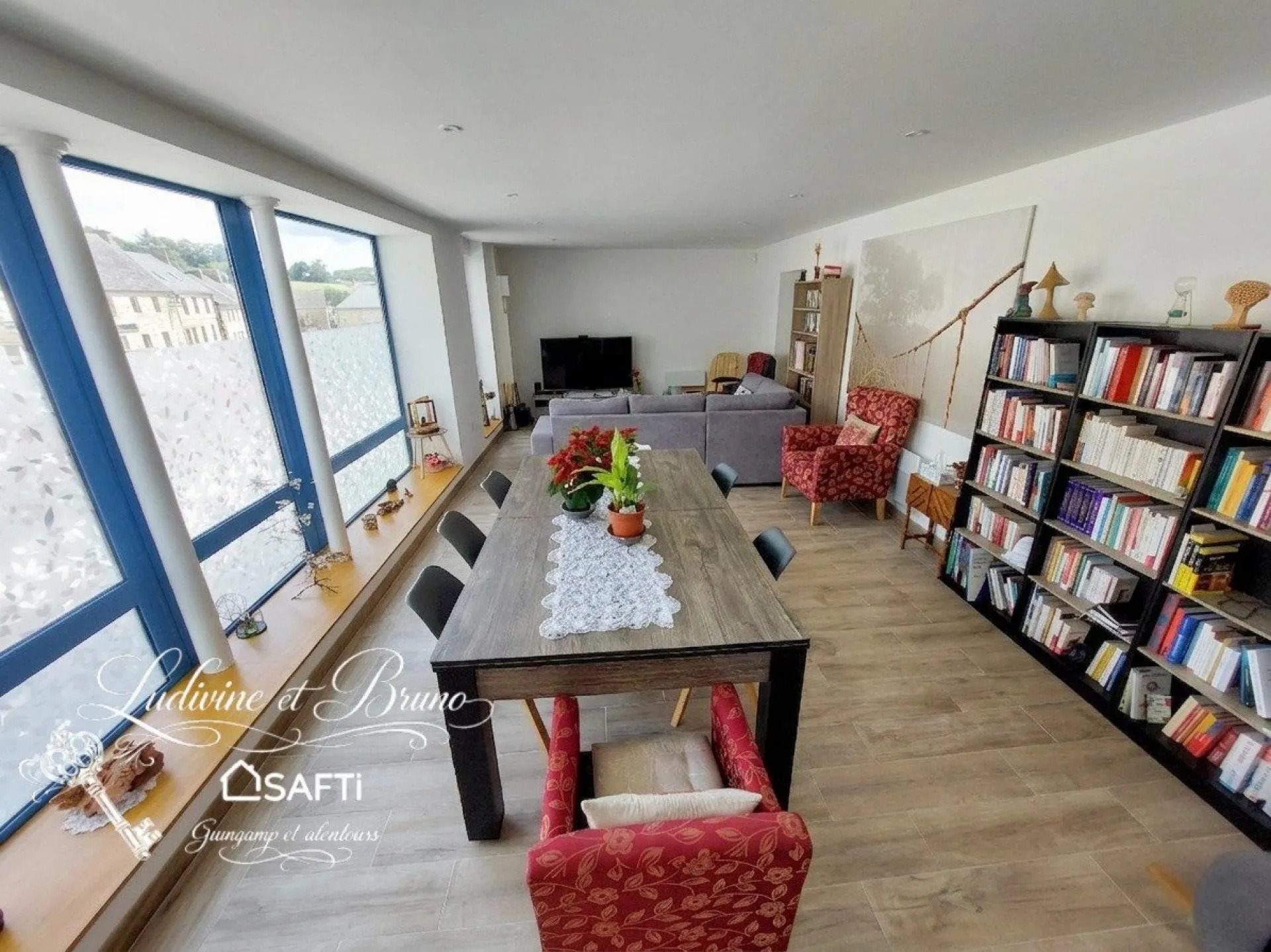 Maison à vendre, 320m², Saint-Nicolas-du-Pélem