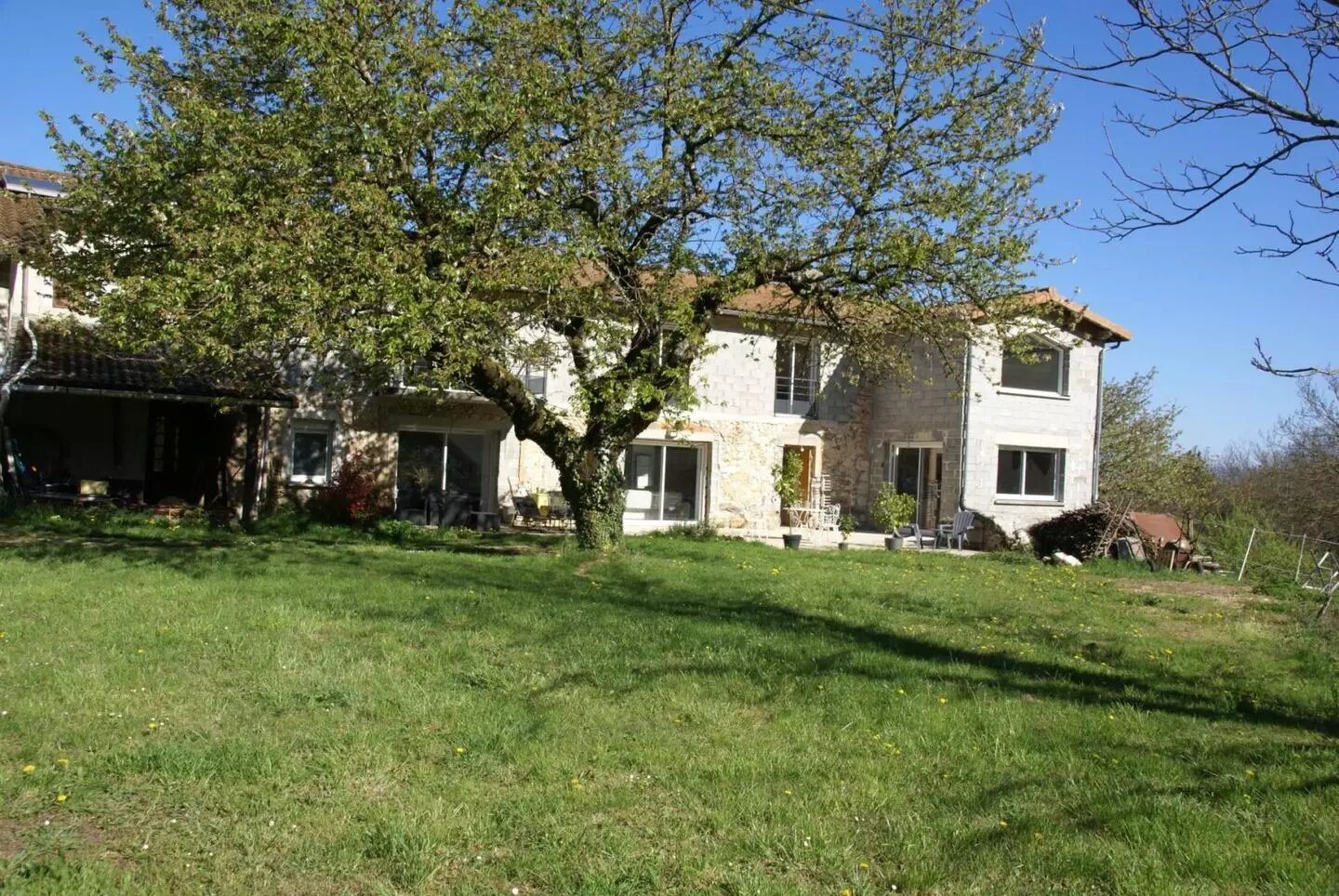 Maison à vendre, 450m², Hostun
