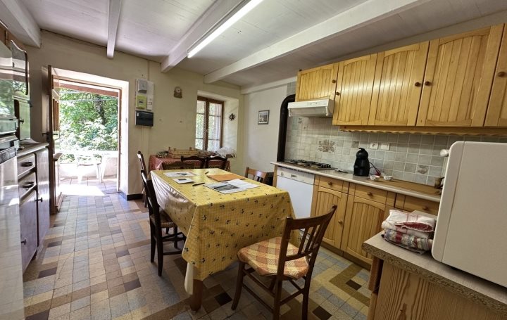 Maison à vendre, 100m², Vals-les-Bains