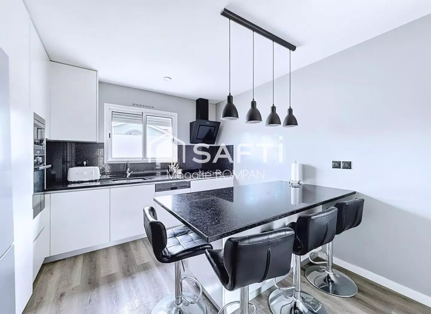 Maison à vendre, 140m², Sainte-Hélène