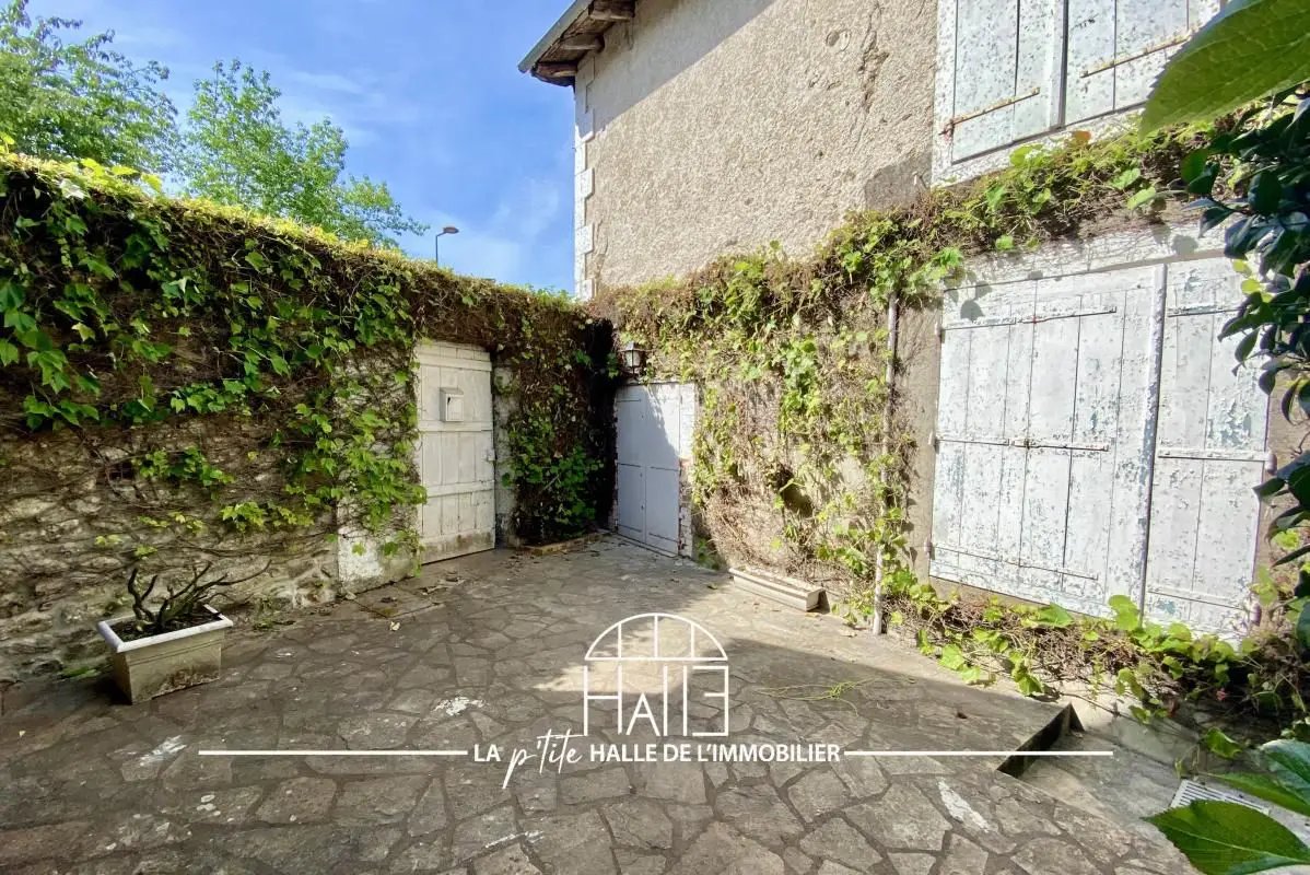 Maison à vendre, 182m², Rochechouart