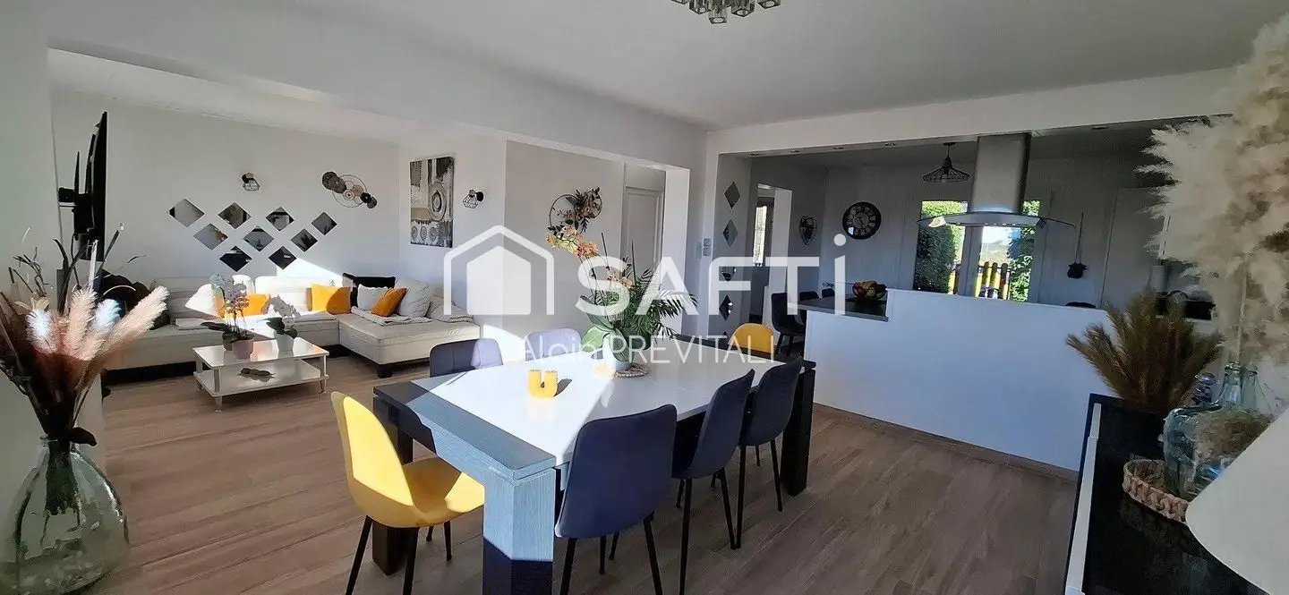 Maison à vendre, 123m², Oyonnax