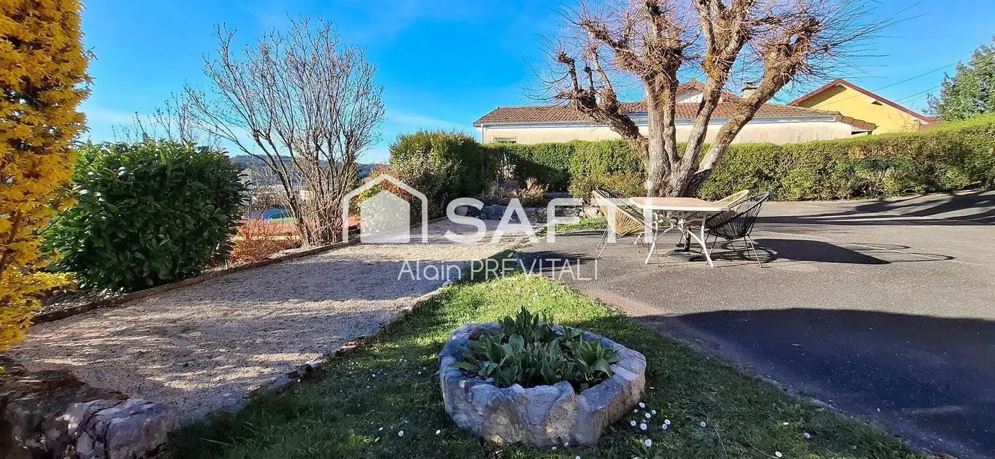 Maison à vendre, 123m², Oyonnax