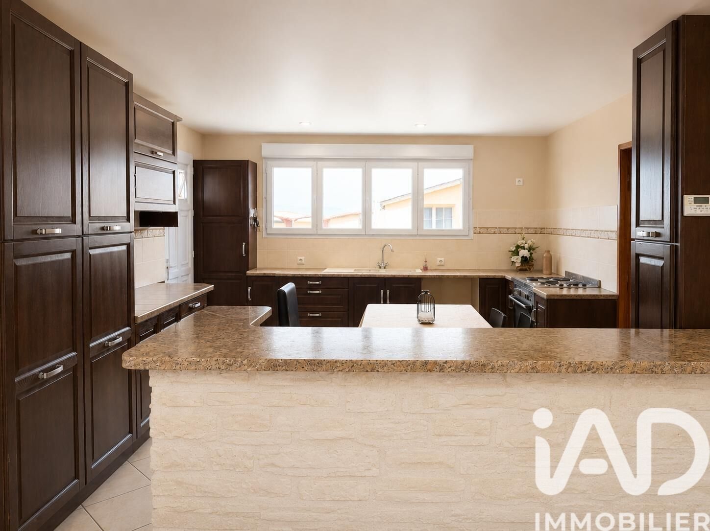 Maison à vendre, 144m², Sainville