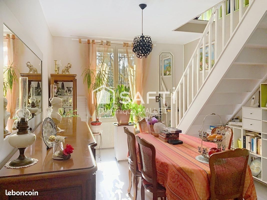 Maison à vendre, 95m², Nîmes