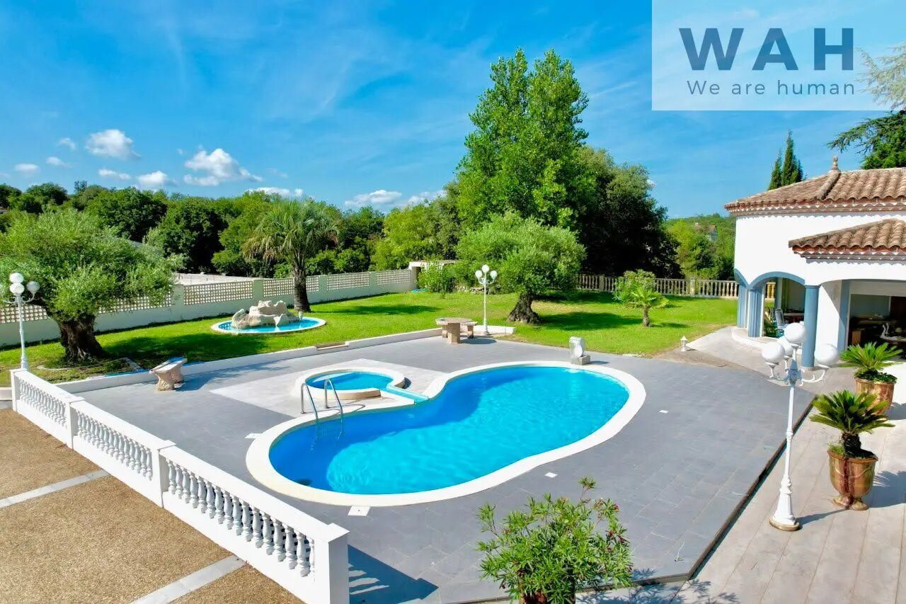 Maison à vendre, 180m², Sauve