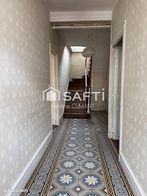 Maison à vendre, 174m², Lisieux