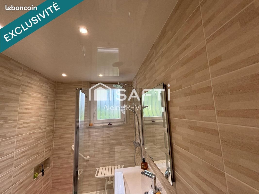 Maison à vendre, 115m², Arbent