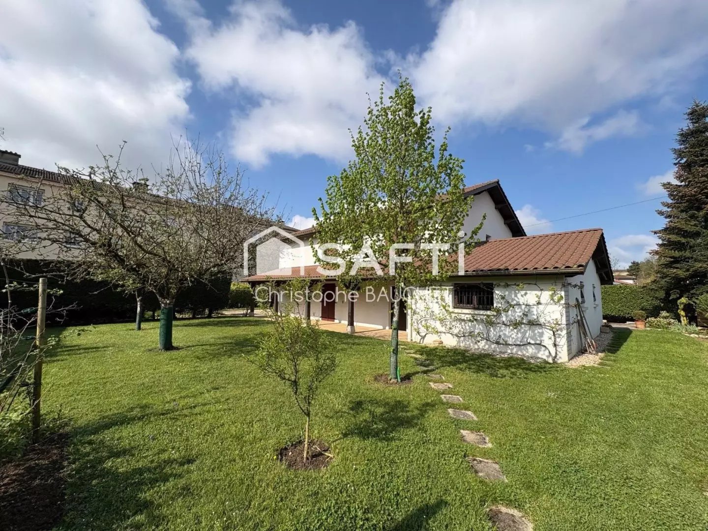 Maison à vendre, 168m², Bourg-en-Bresse