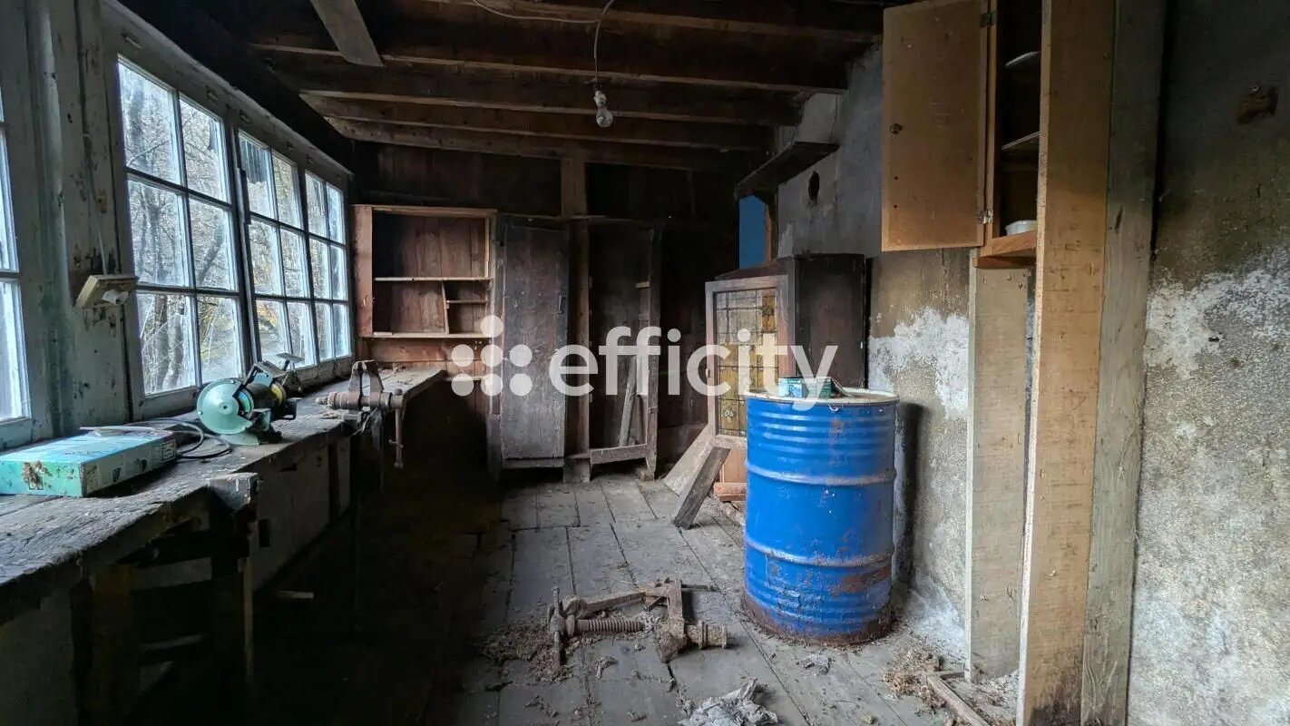 Maison à vendre, 38m², Saint-Rémy-sur-Durolle