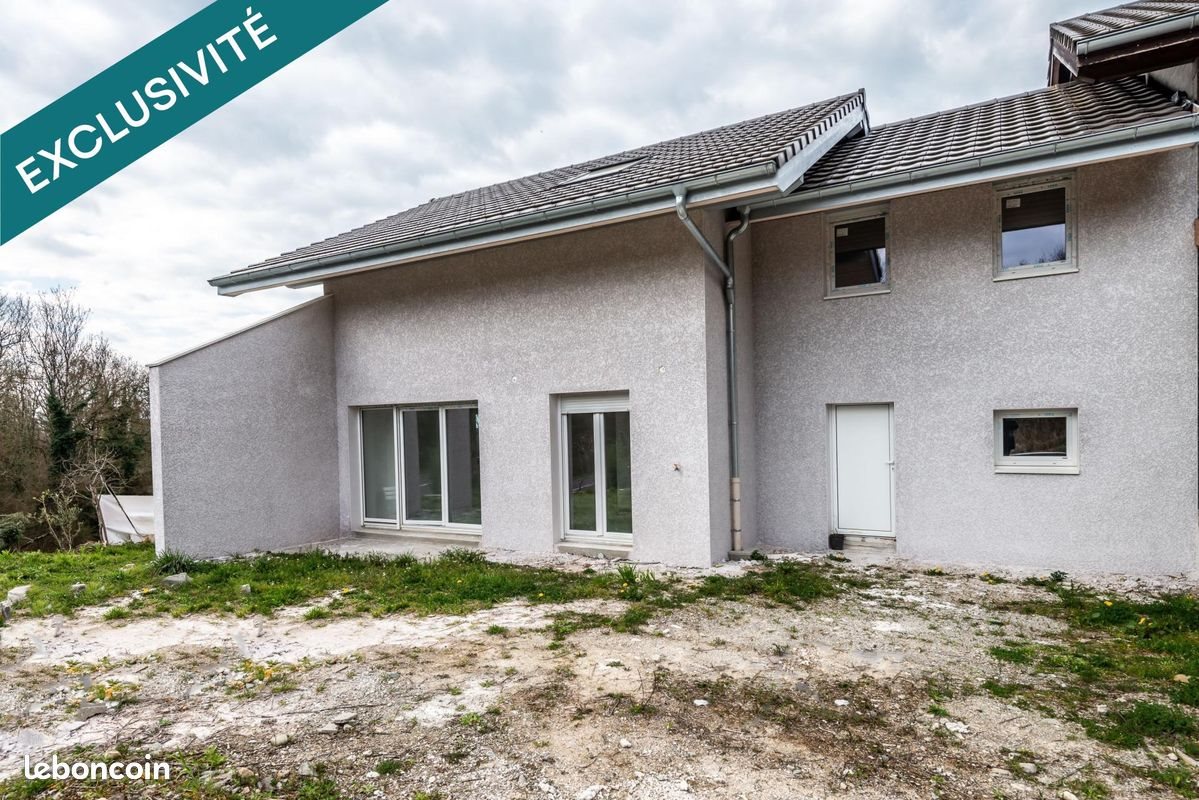 Maison à vendre, 130m², Perrignier