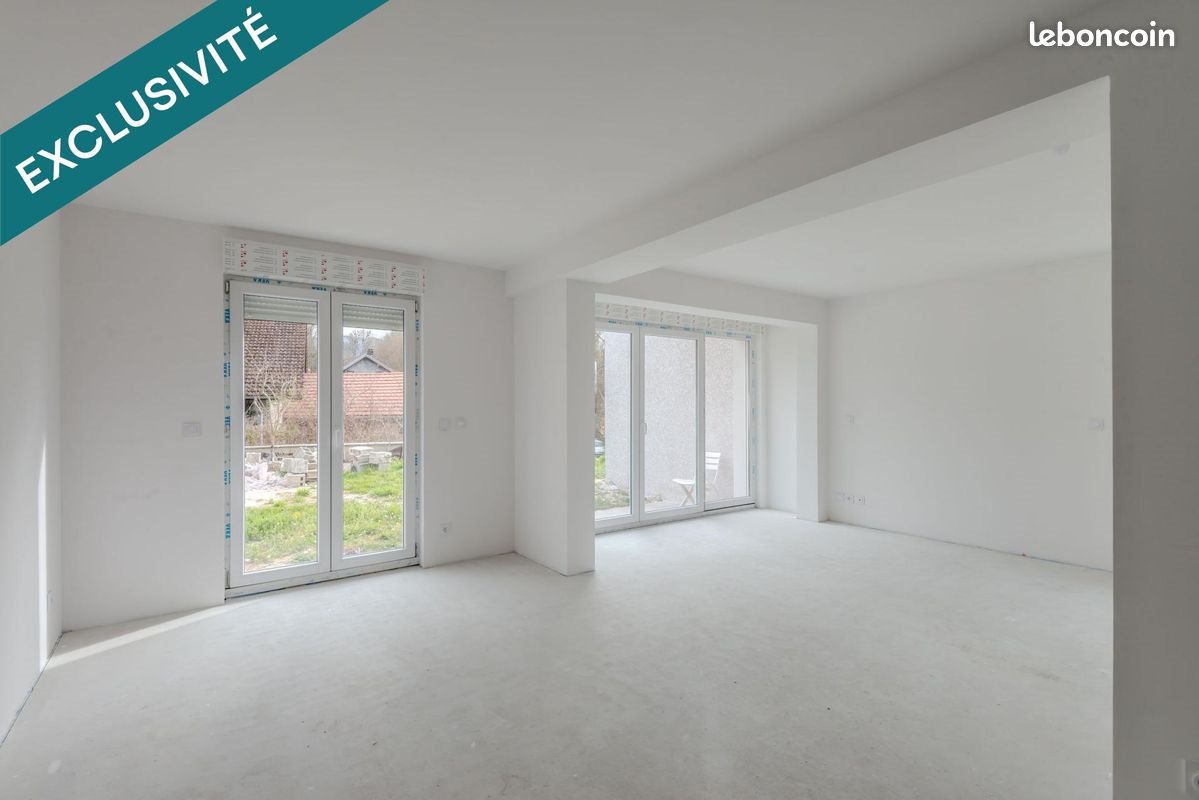 Maison à vendre, 130m², Perrignier