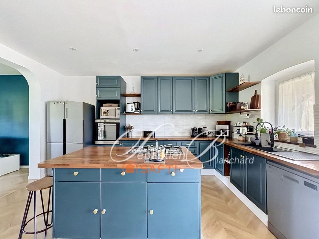 Maison à vendre, 205m², Usinens