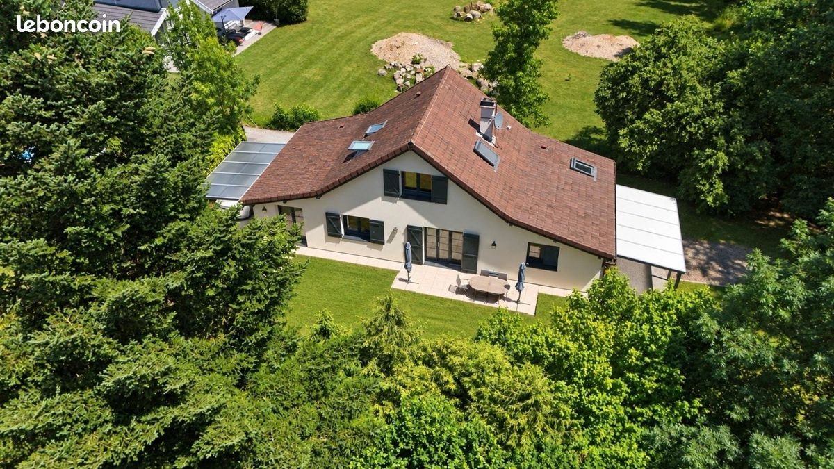 Maison à vendre, 111m², Ornex
