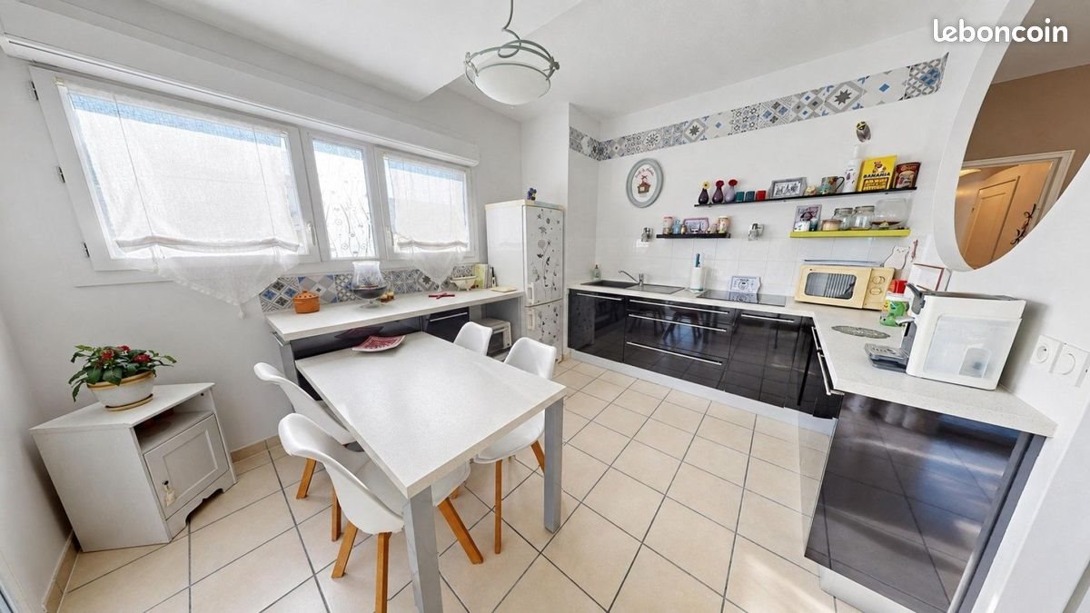 Appartement à vendre, 65m², L'Isle-d'Abeau