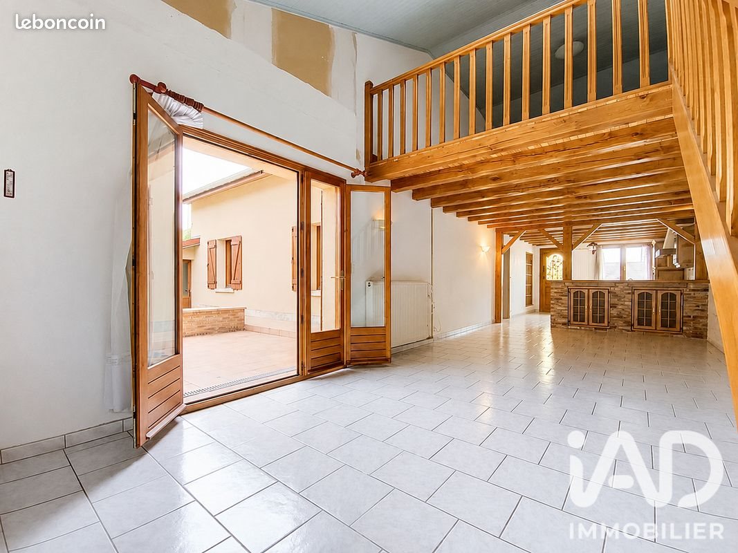 Maison à vendre, 149m², Vouziers