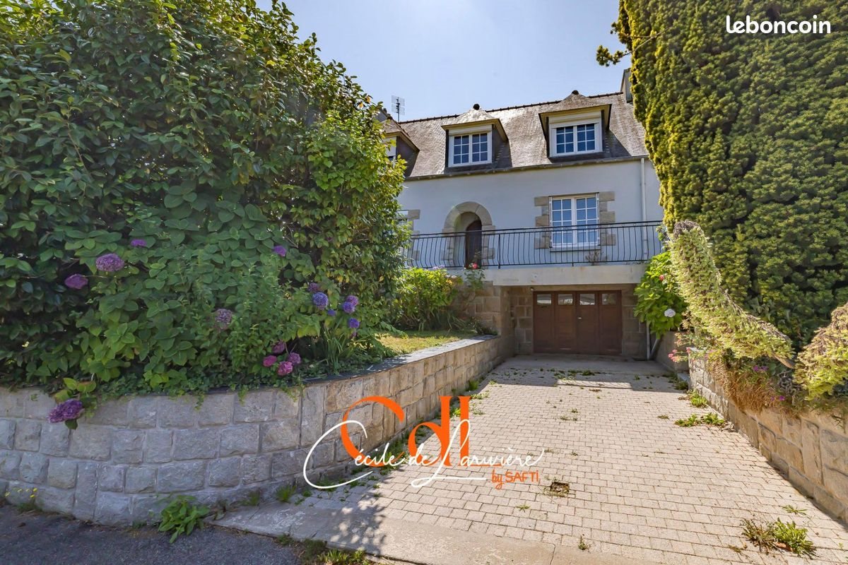 Maison à vendre, 141m², Carantec
