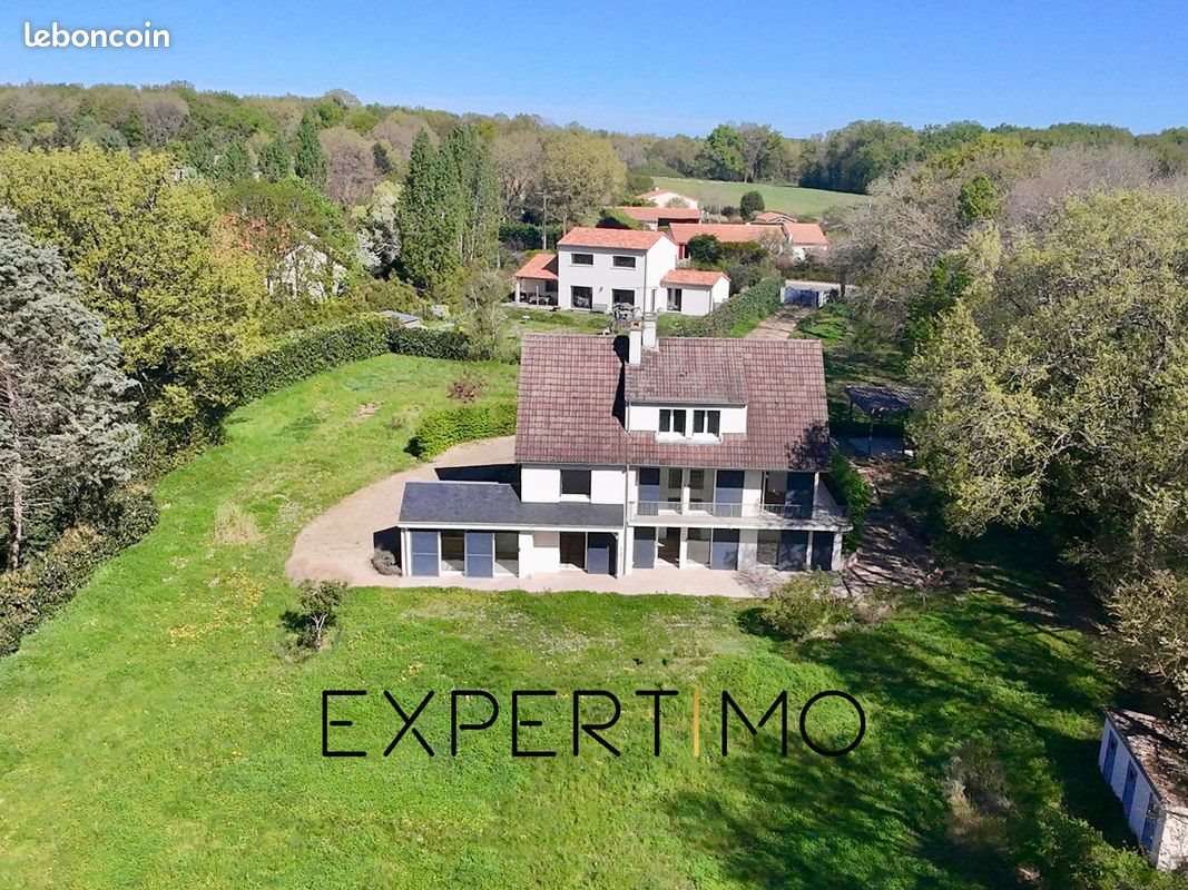 Maison à vendre, 270m², Nouaillé-Maupertuis