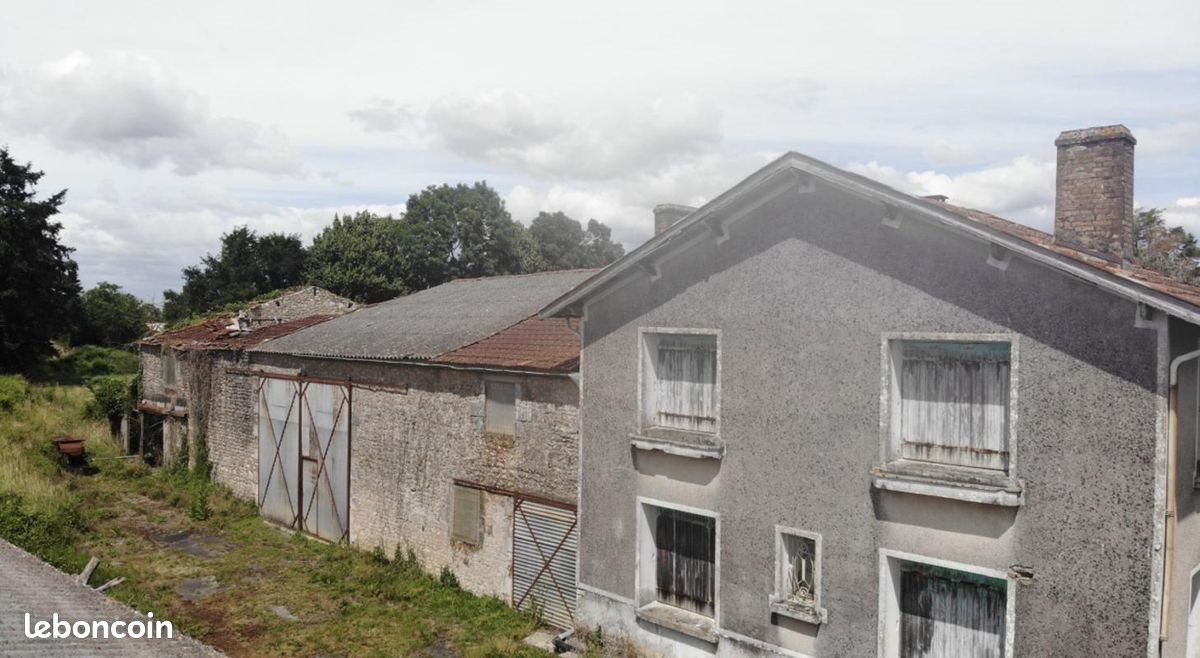 Maison à vendre, 500m², Corme-Royal