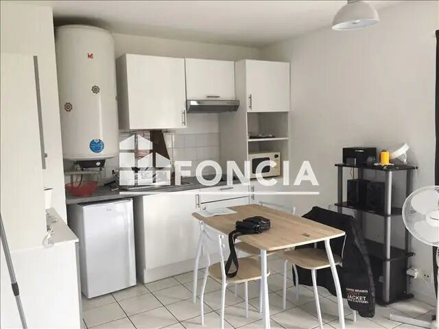 Appartement à louer, 25m², La Roche-sur-Foron
