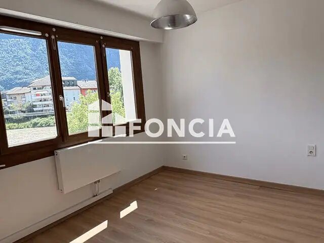 Appartement à louer, 65m², Bonneville