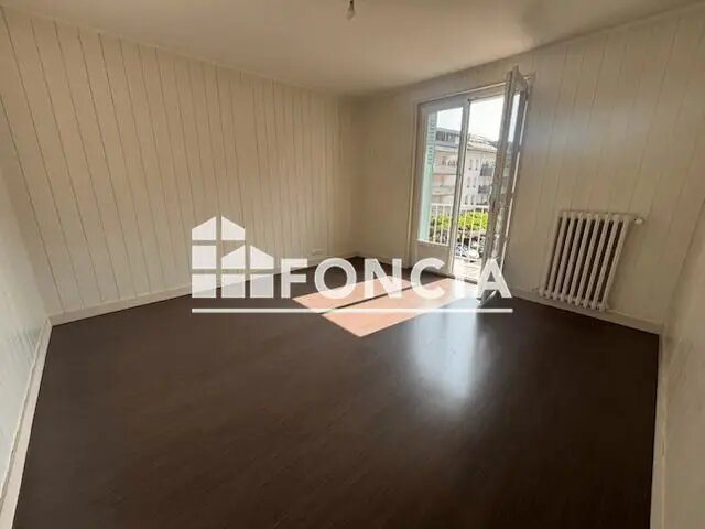 Appartement à louer, 55m², Saint-Pierre-en-Faucigny
