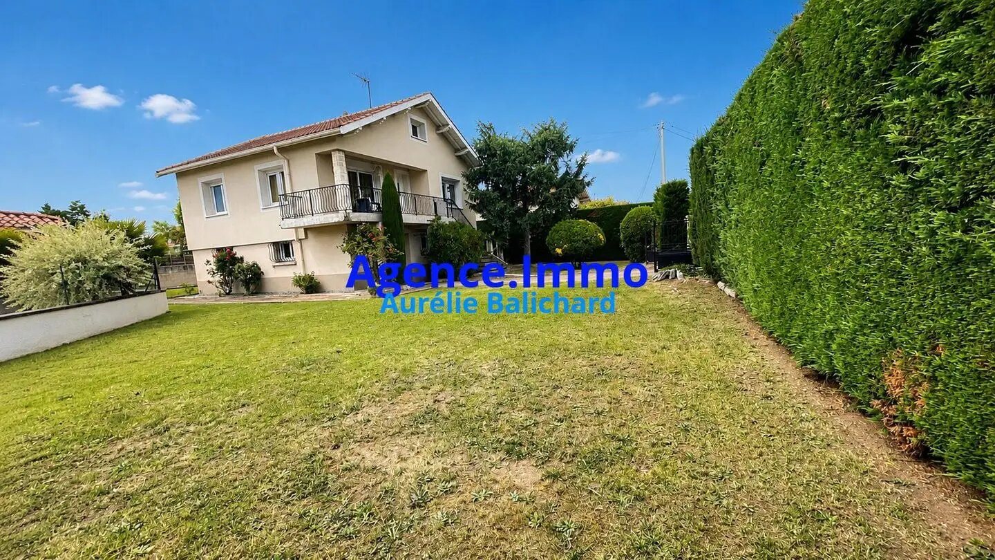Maison à vendre, 104m², Feurs