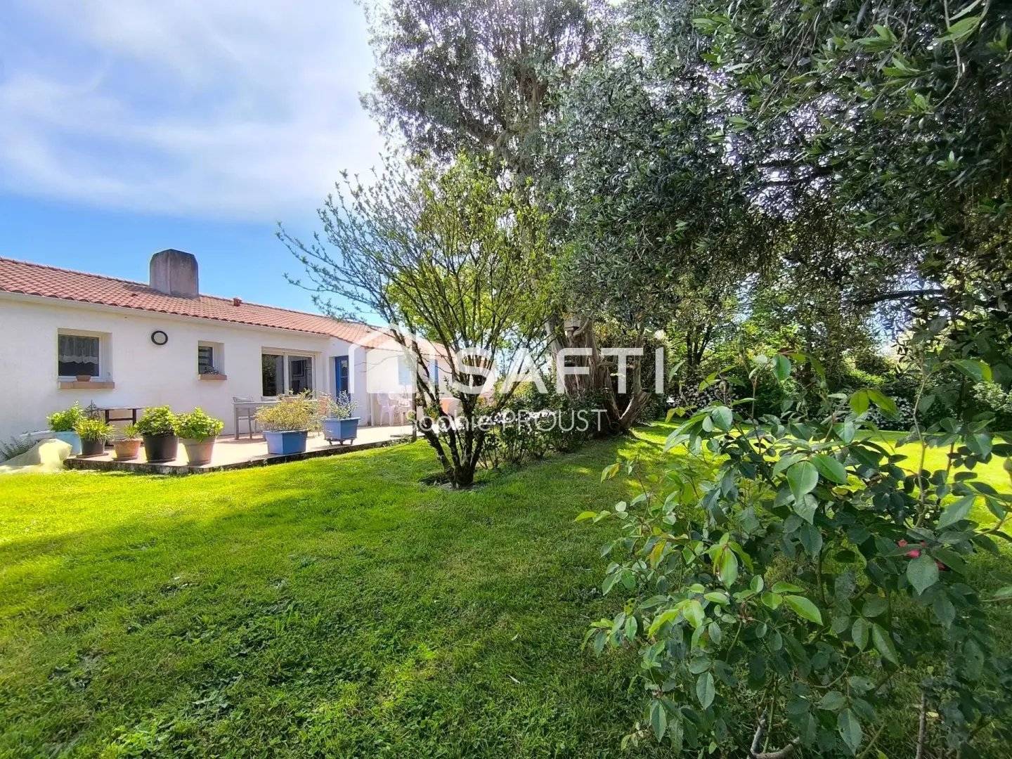 Maison à vendre, 120m², Grosbreuil