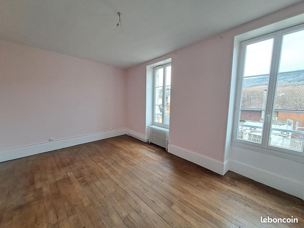 Appartement à louer, 72m², Santenay