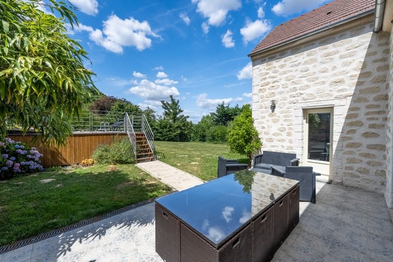 Maison à vendre, 186m², Jambville