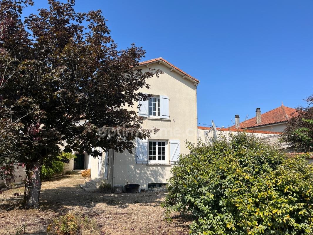 Maison à vendre, 148m², Mansle