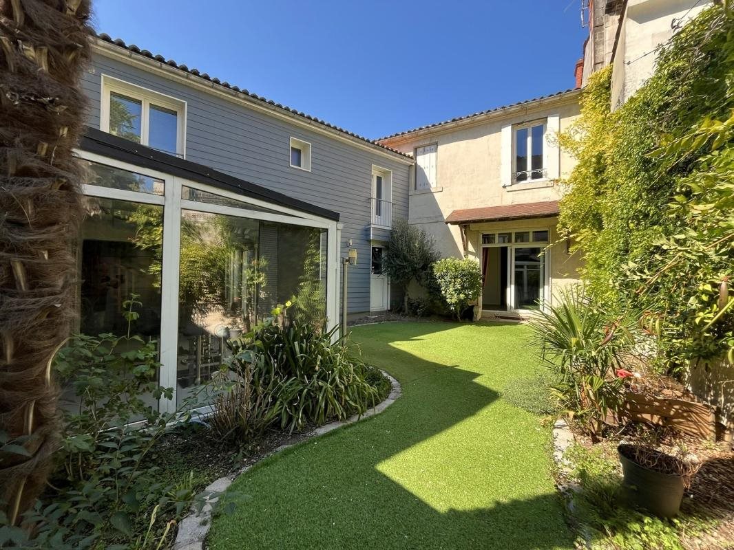 Maison à vendre, 256m², Cognac
